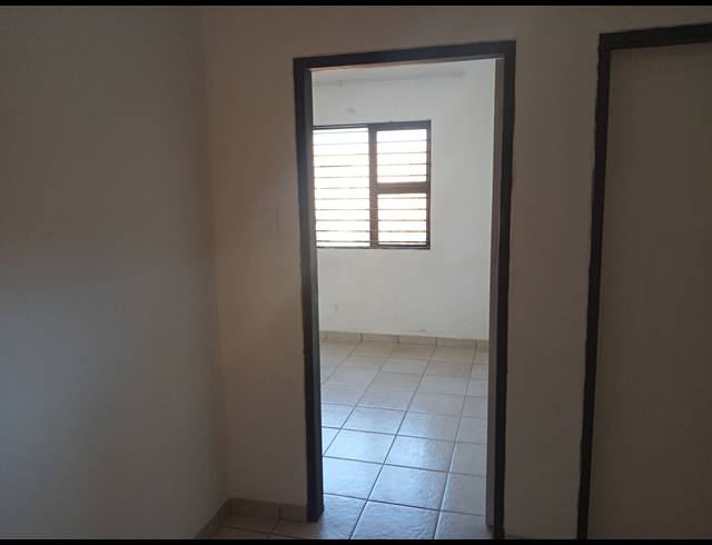 2 BEDROOM SECTIONAL TITLE FOR SALE IN WITFIELD